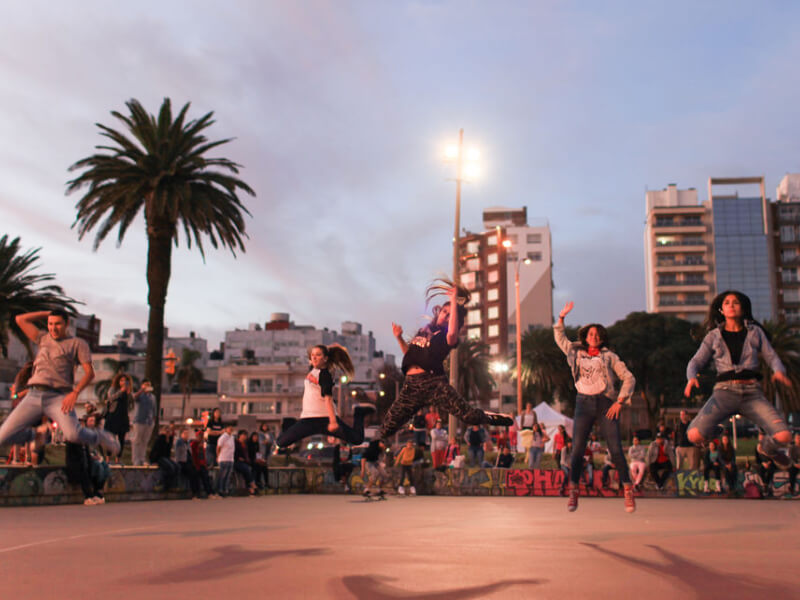 Country Profile Uruguay