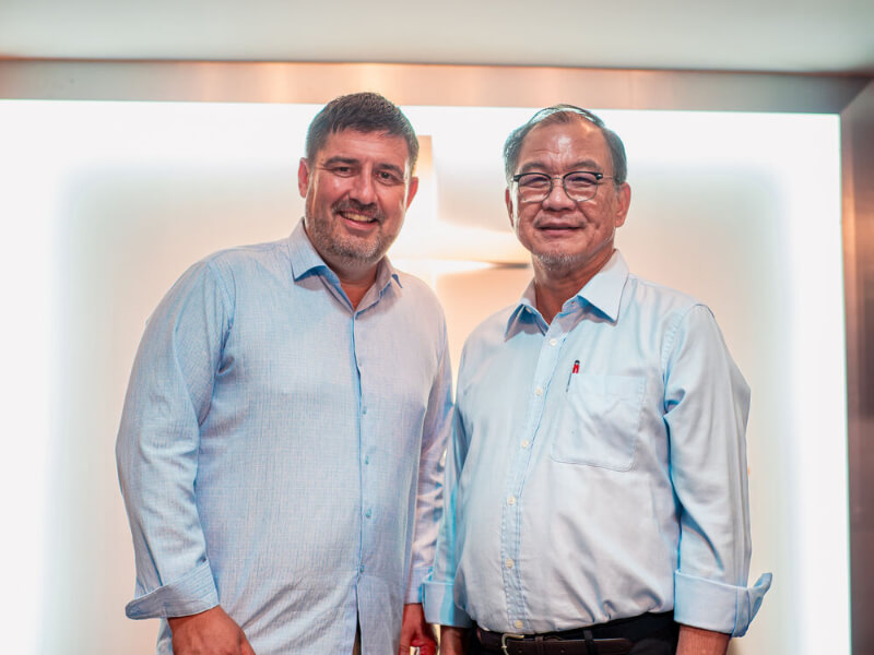 Om Leadership Ian Lawrence